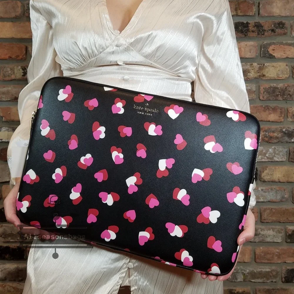 AUTHENTIC Kate Spade Staci Universal Laptop Sleeve with Flutter Heart Print NWT